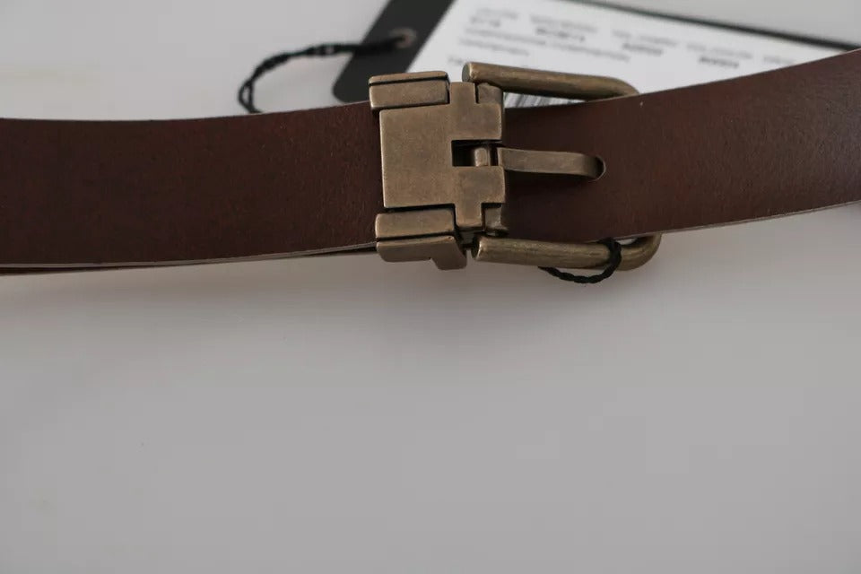 Cintura in pelle con fibbia dorata beige crema