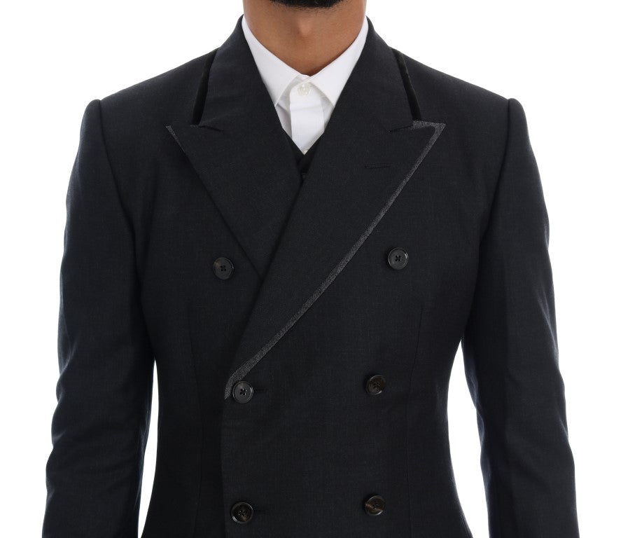 Elegante abito doppiopetto grigio in lana