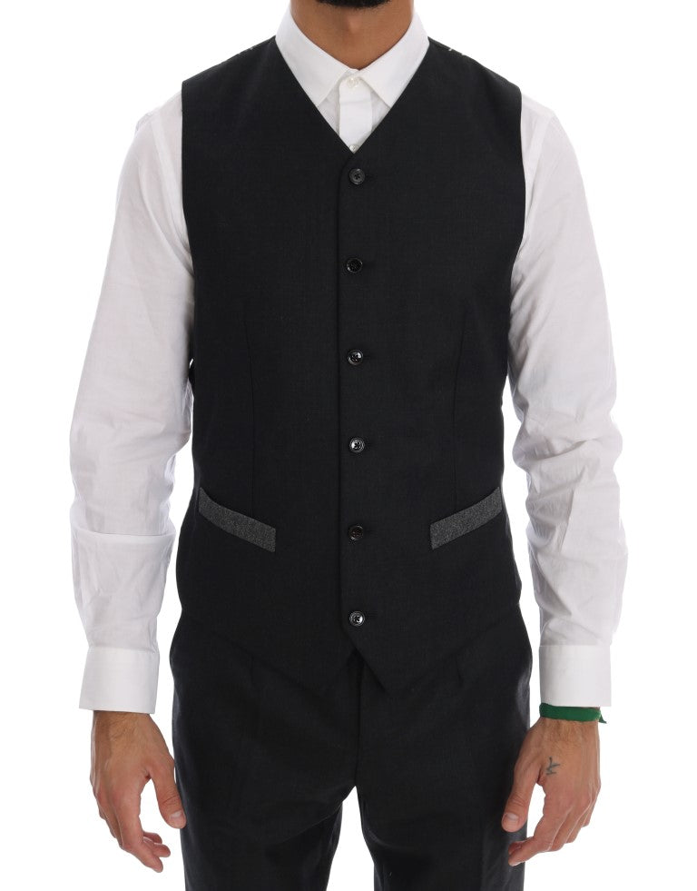 Elegante abito doppiopetto grigio in lana