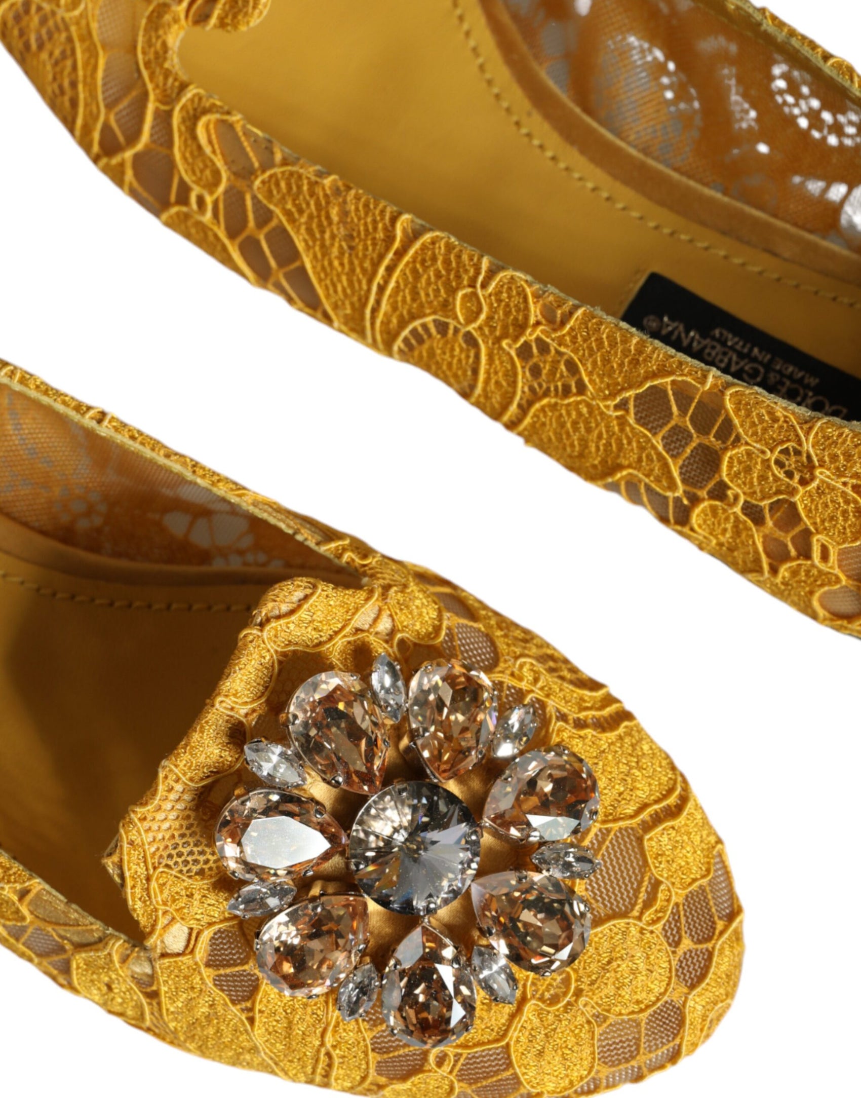 Senfgelbe Ballerinas mit Spitze und Kristallen