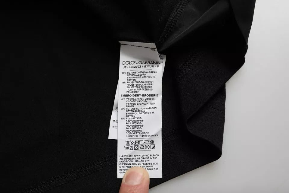 Schwarzes Herren-T-Shirt mit kurzen Ärmeln und Tasche aus Baumwolle