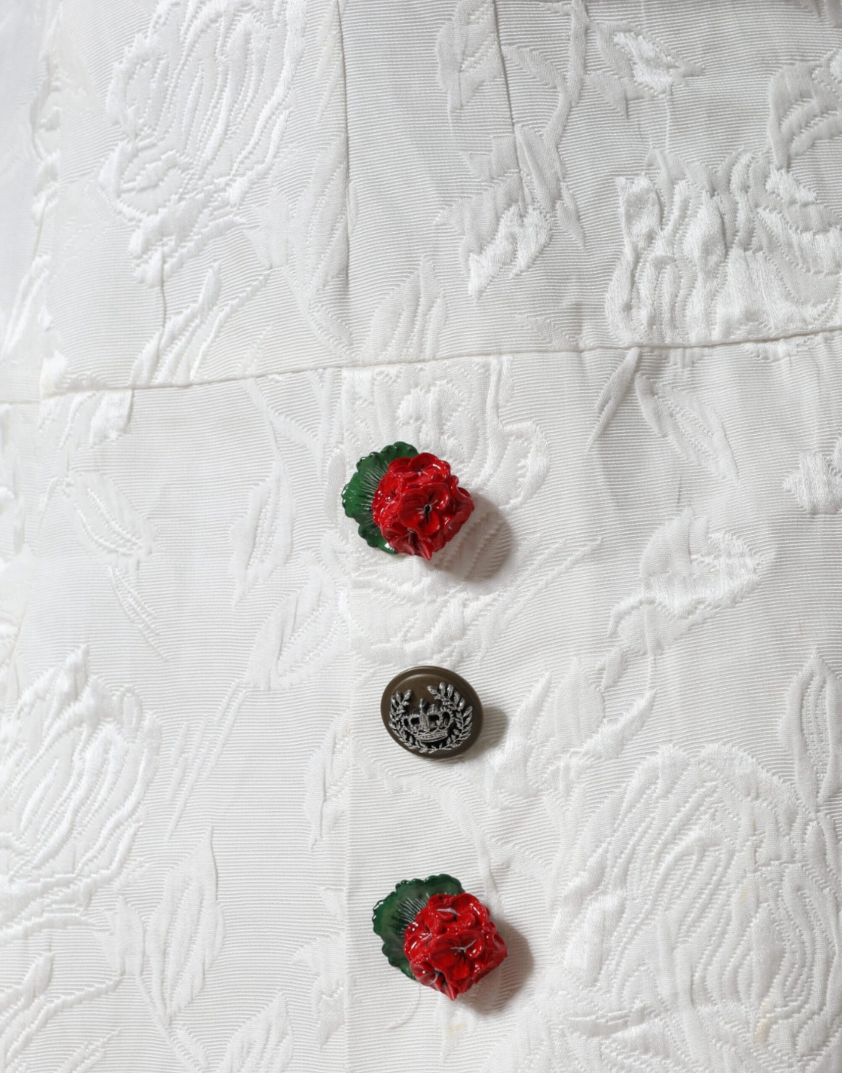Minigonna decorata con broccato floreale bianco