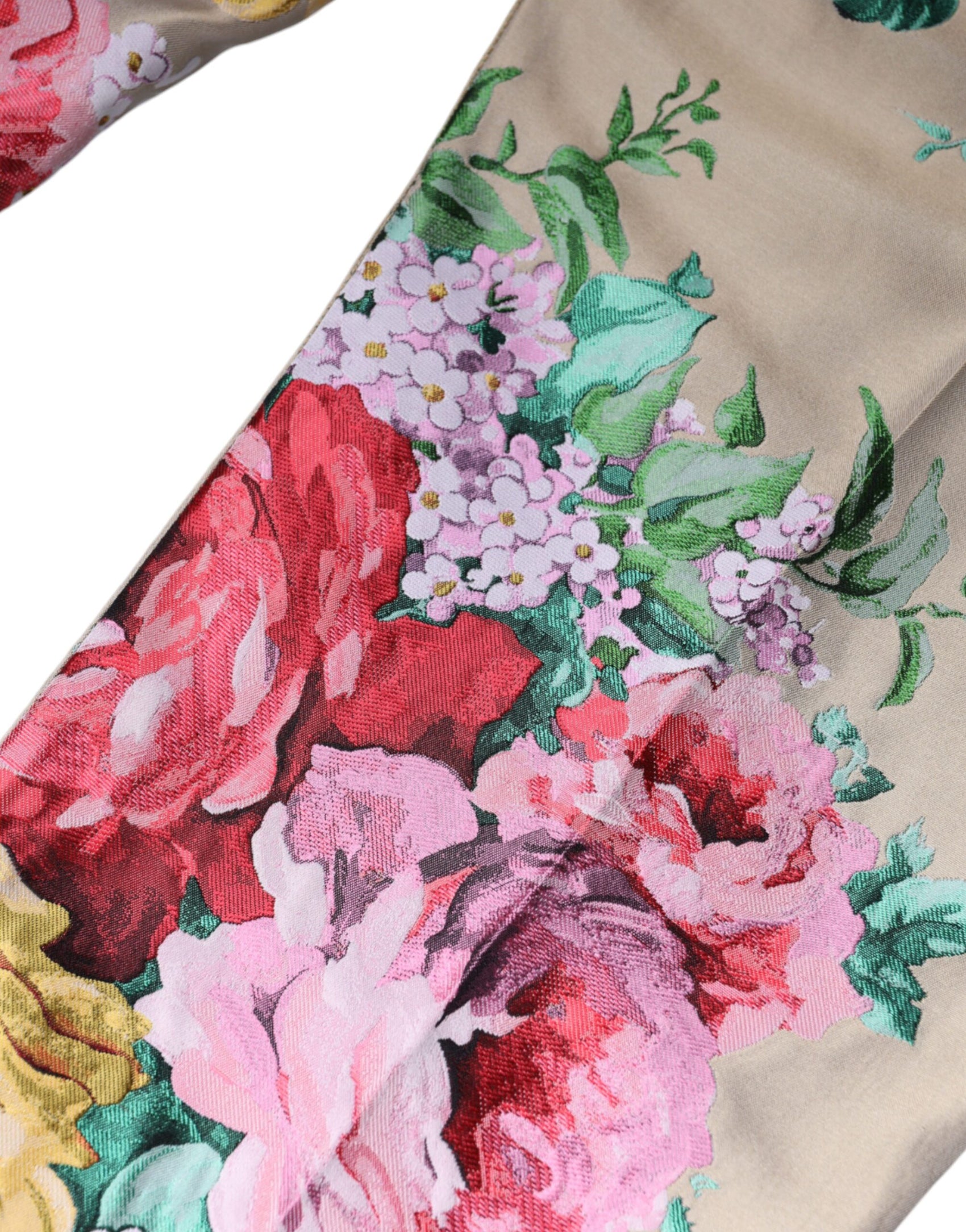 Beigefarbene, hoch taillierte Karottenhose aus Jacquard mit Blumenmuster