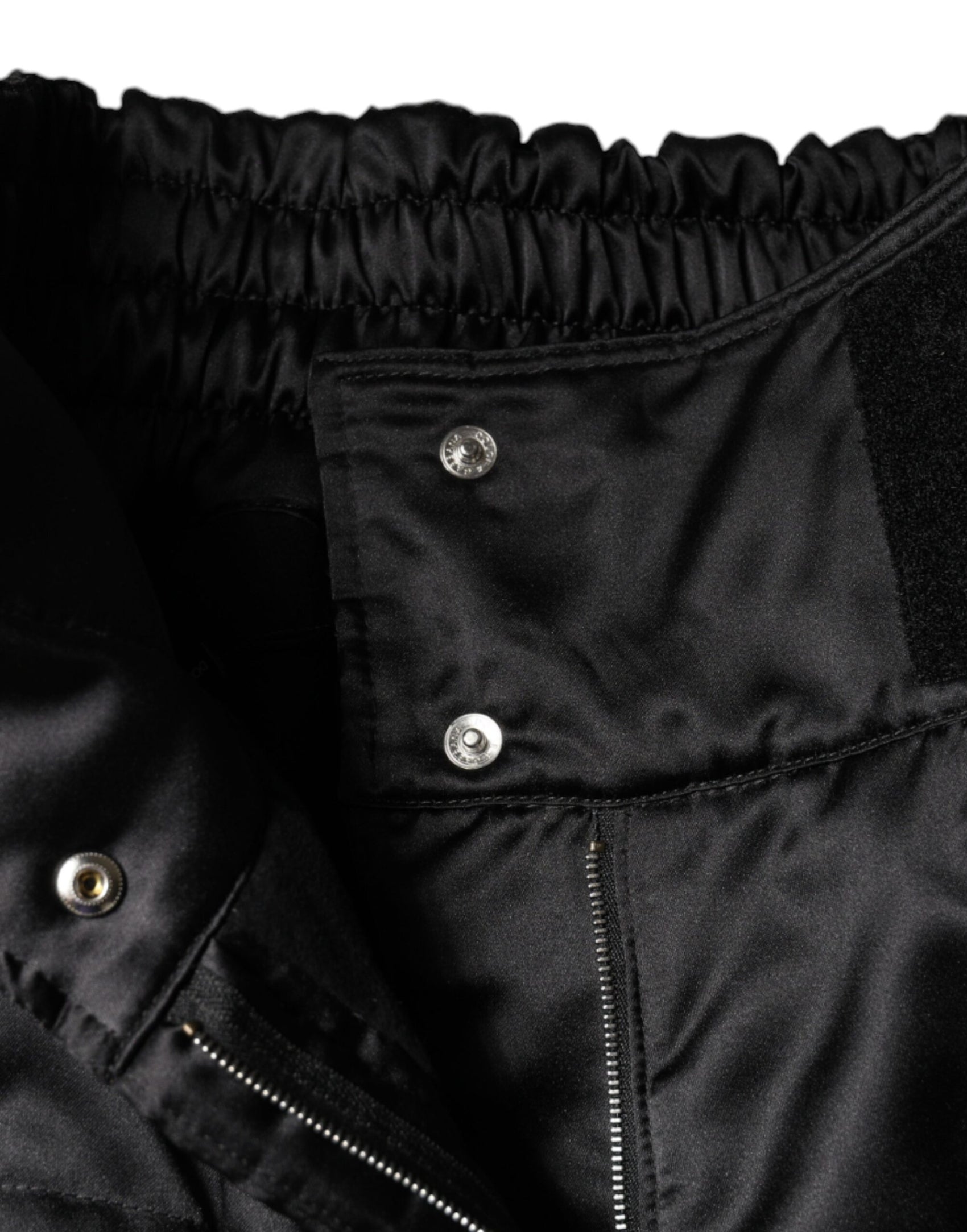 Schwarze gesteppte Bootcut-Hose mit hoher Taille für Damen