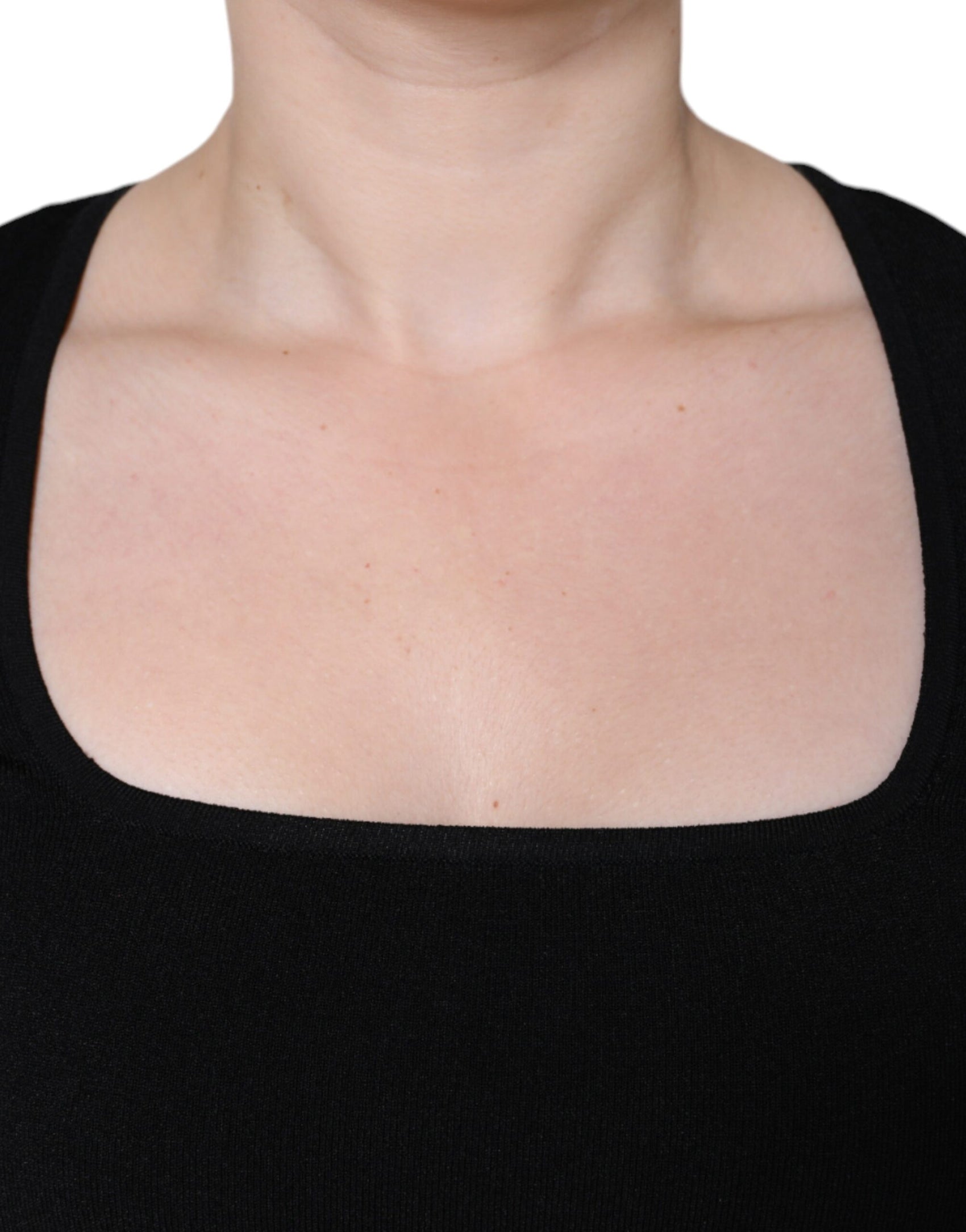 Schwarze Langarmbluse mit quadratischem Ausschnitt