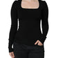 Blusa nera a maniche lunghe con scollo quadrato