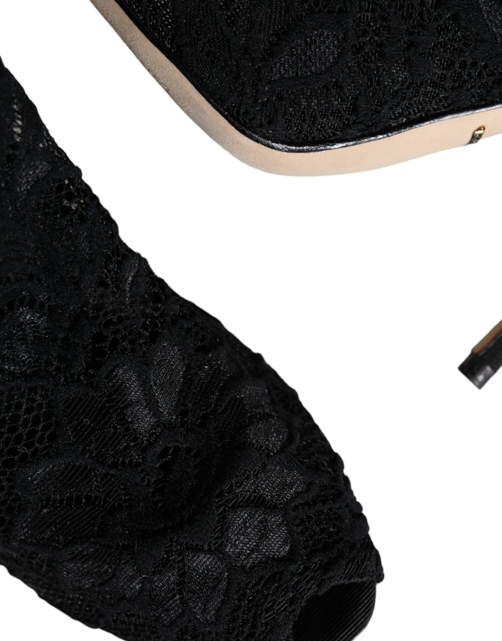 Schwarze Stiefeletten mit Stretch-Absatz und halbhoher Spitze