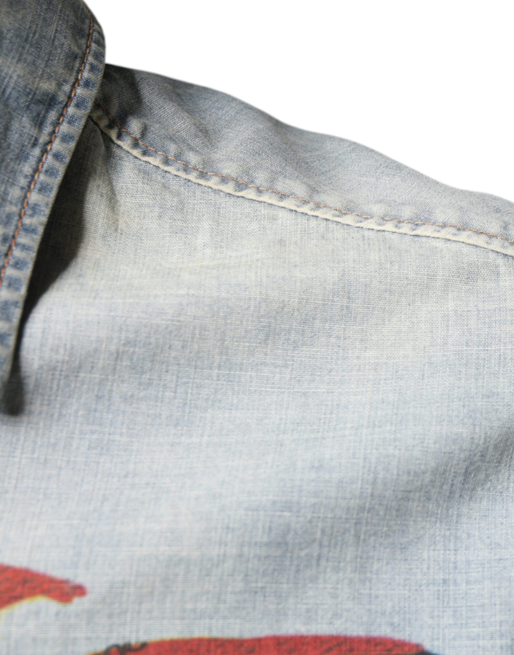 Hellblaues bedrucktes Langarmhemd aus Baumwolldenim