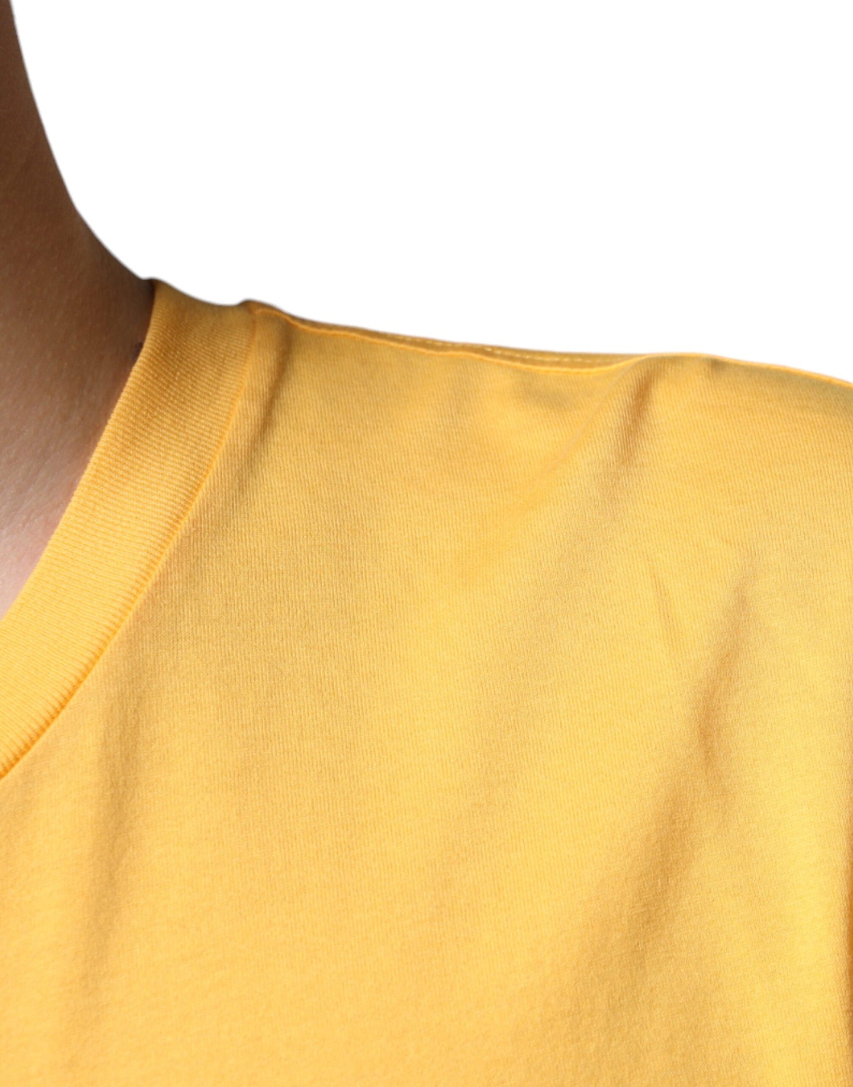 Gelbes T-Shirt mit Rundhalsausschnitt aus Baumwolle mit Blumenmuster „Secret Graden“