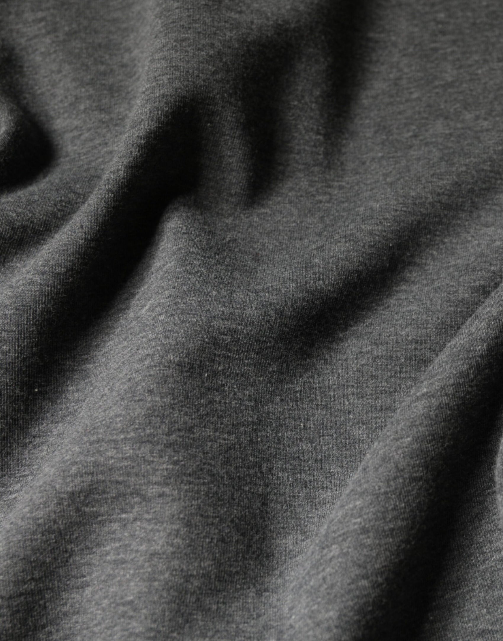 Graues Camouflage-T-Shirt aus Baumwolle mit Tiermotiv