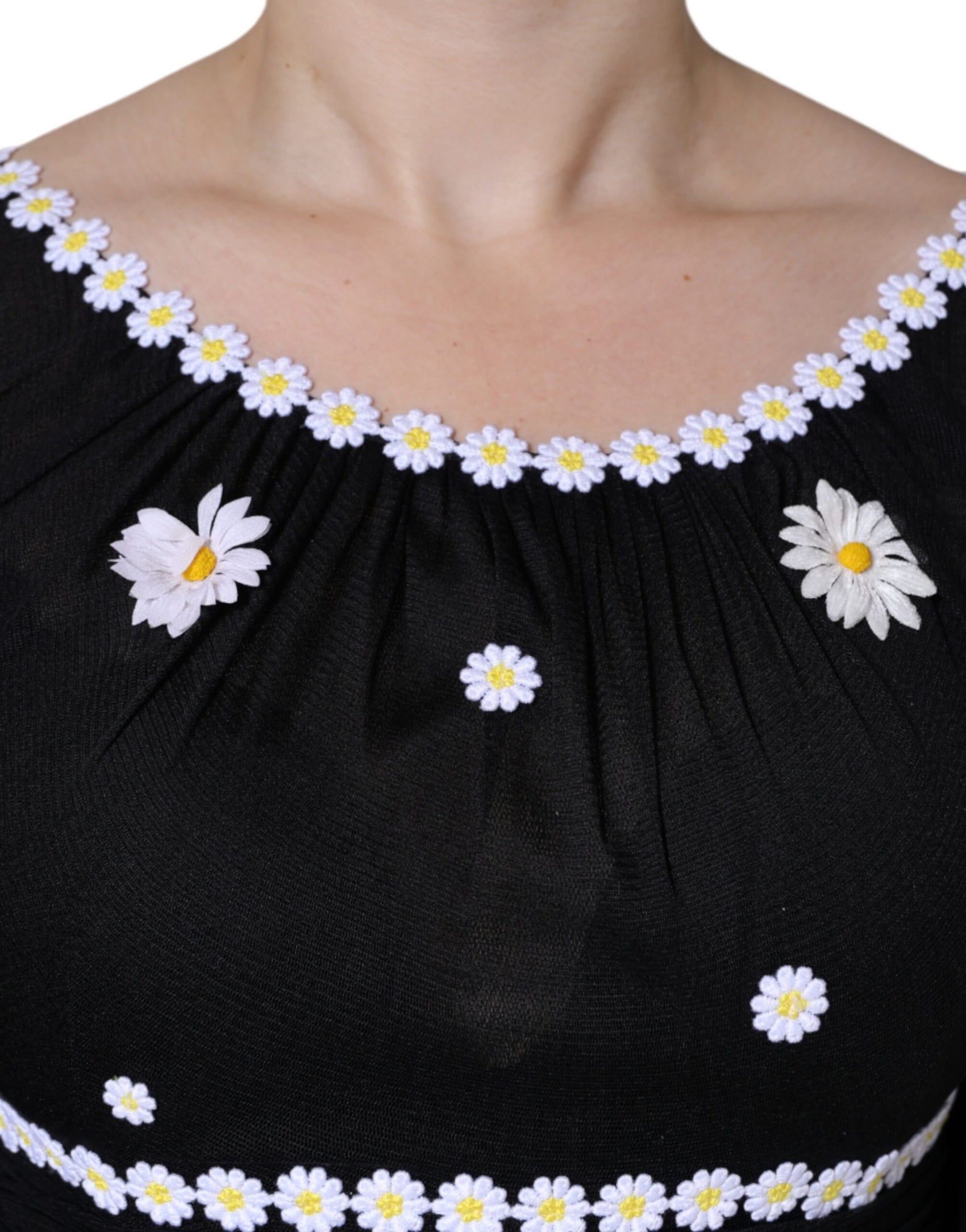Schwarzes langes Maxikleid aus Seide mit Gänseblümchenmuster in A-Linie