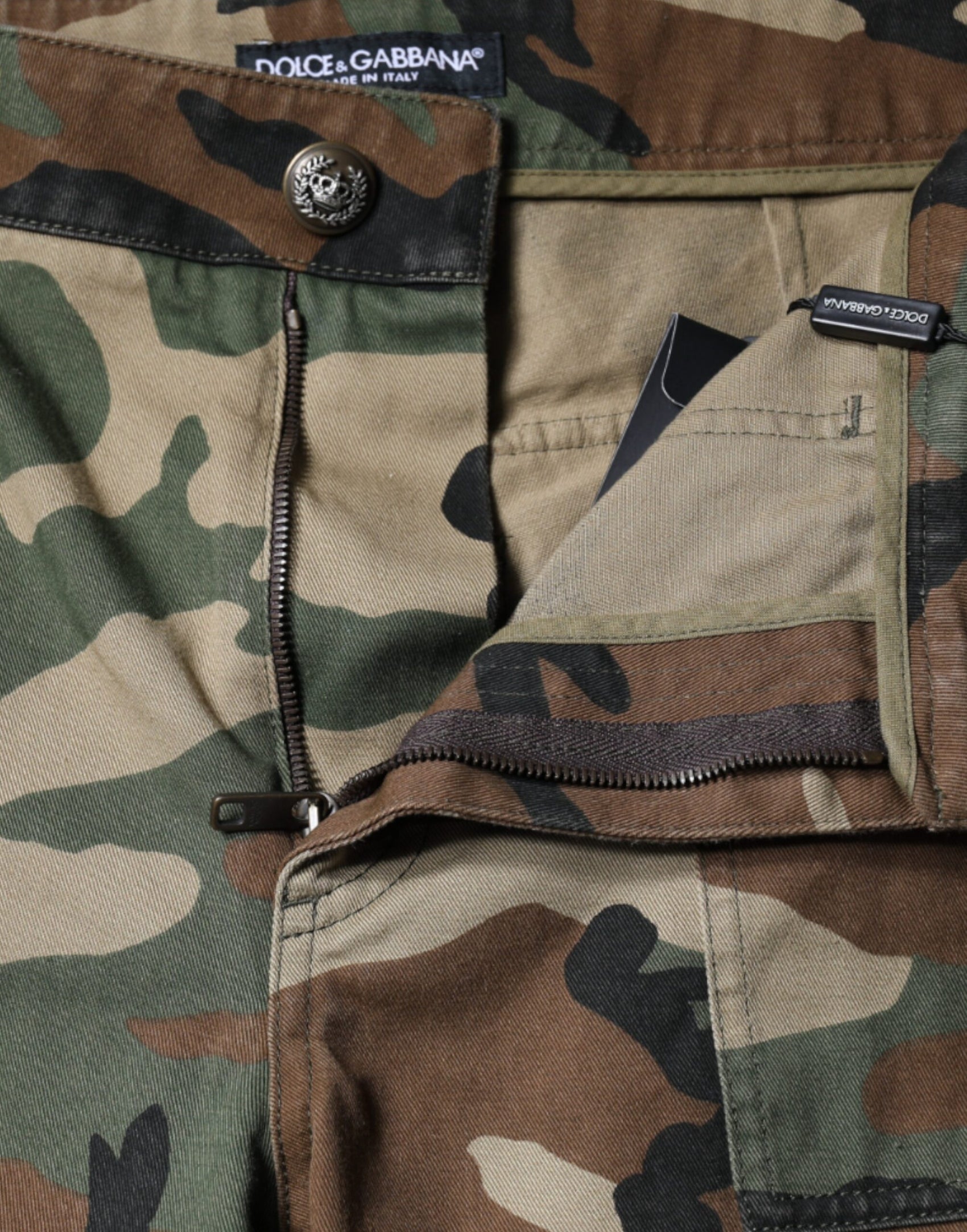 Mehrfarbige Camouflage-Cargohose