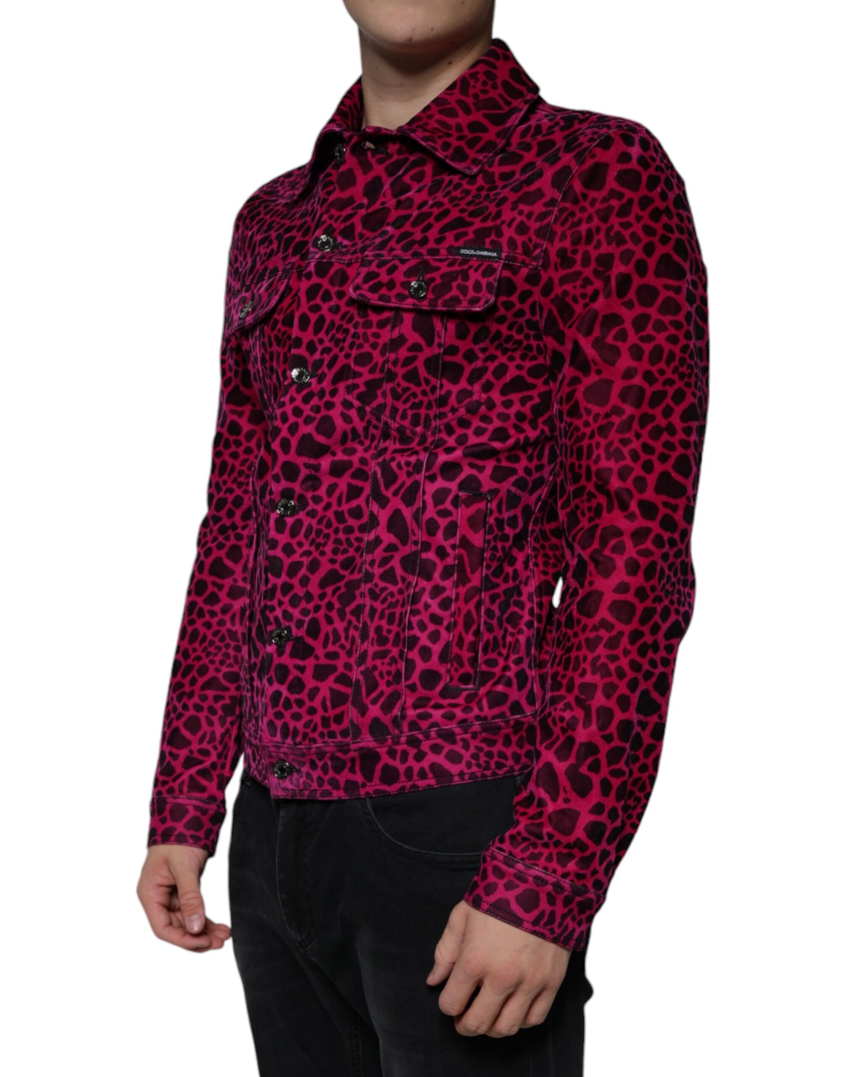Giacca con colletto abbottonato leopardato fucsia