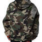 Mehrfarbiger Camouflage-Kapuzenpullover