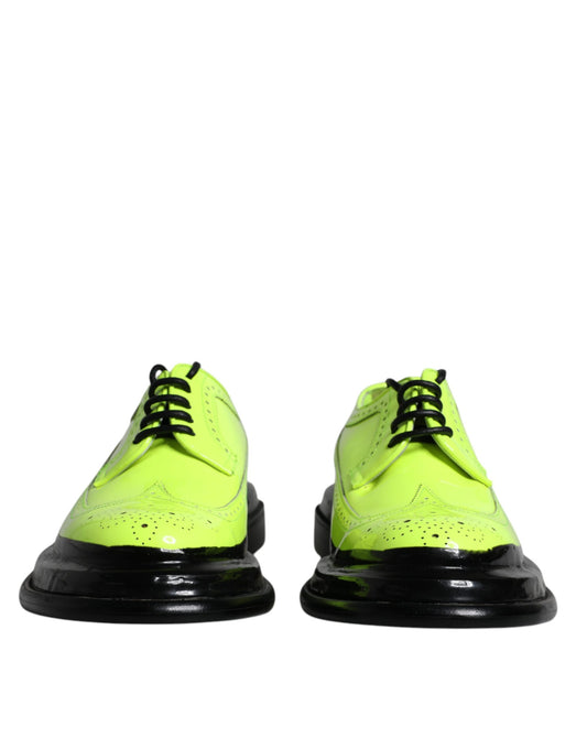 Scarpe eleganti derby con lacci in pelle verde neon