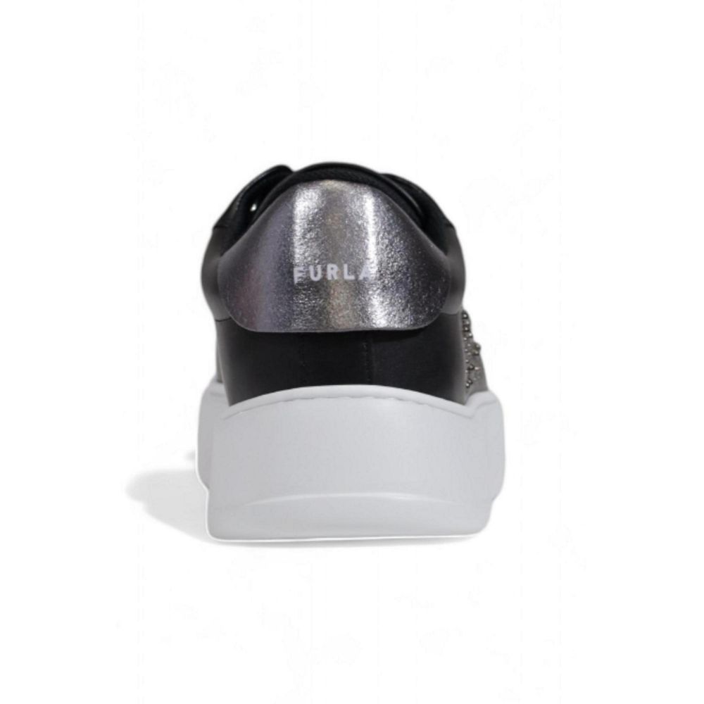 Schwarzer Polyethylen-Sneaker