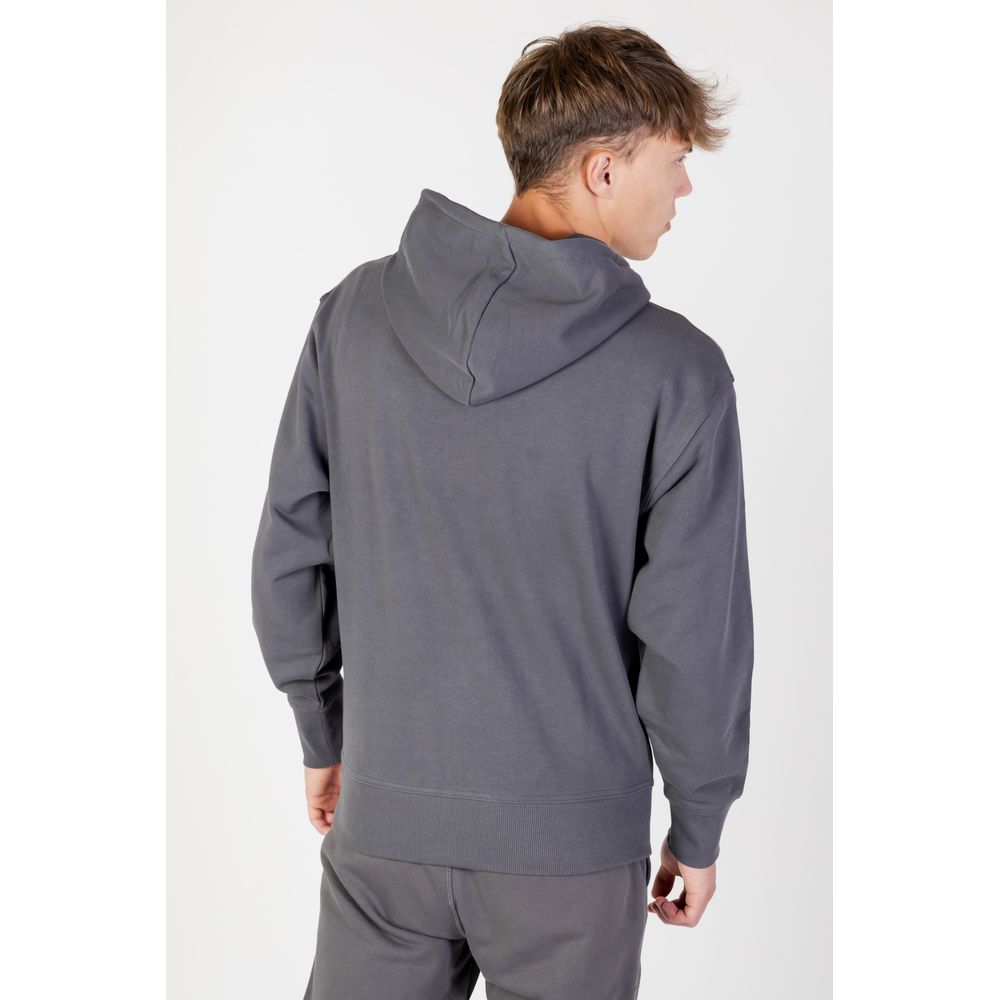 Grauer Baumwollpullover