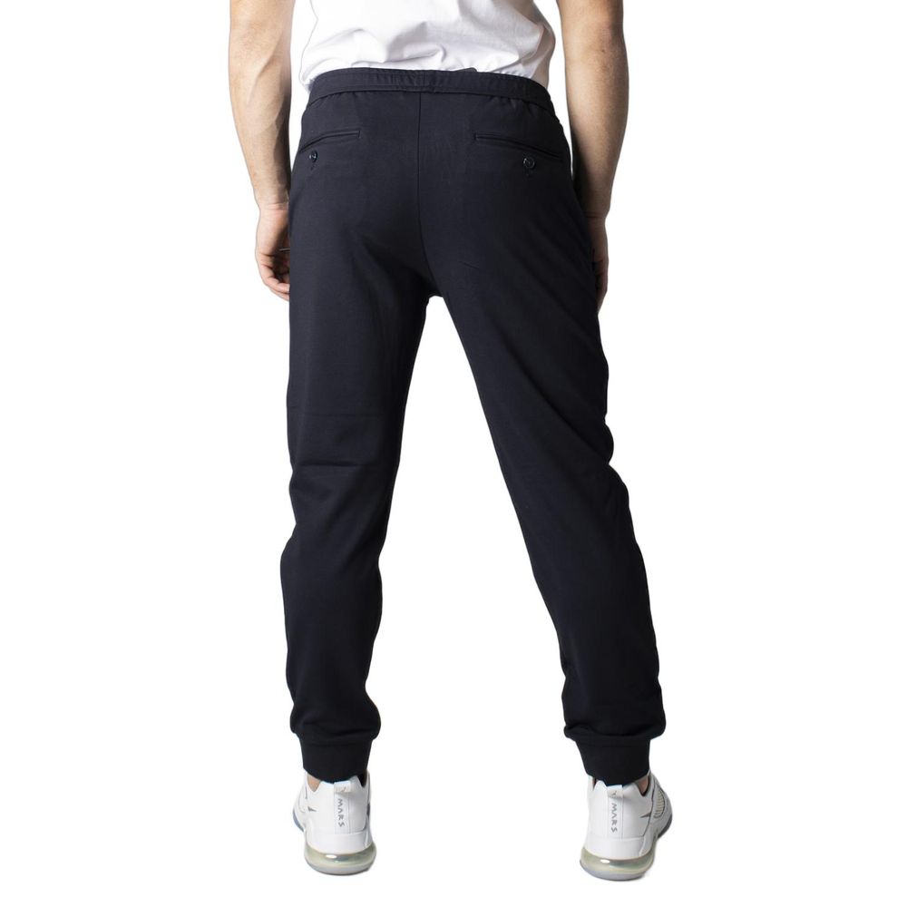 Blaue Viskosejeans und -hose