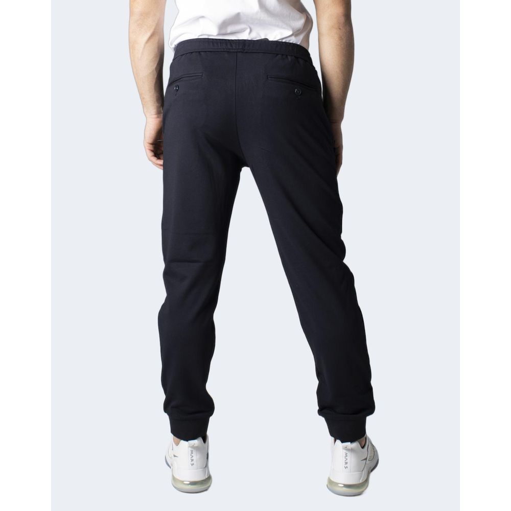 Blaue Viskosejeans und -hose