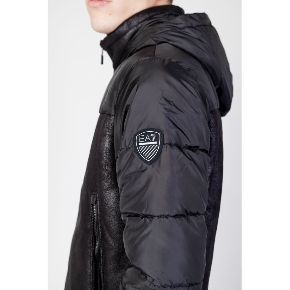 Schwarze Polyesterjacke