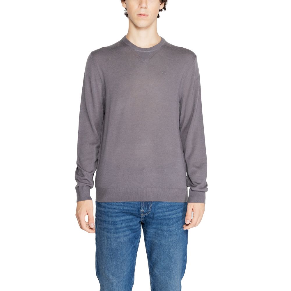 Maglione di lana grigio
