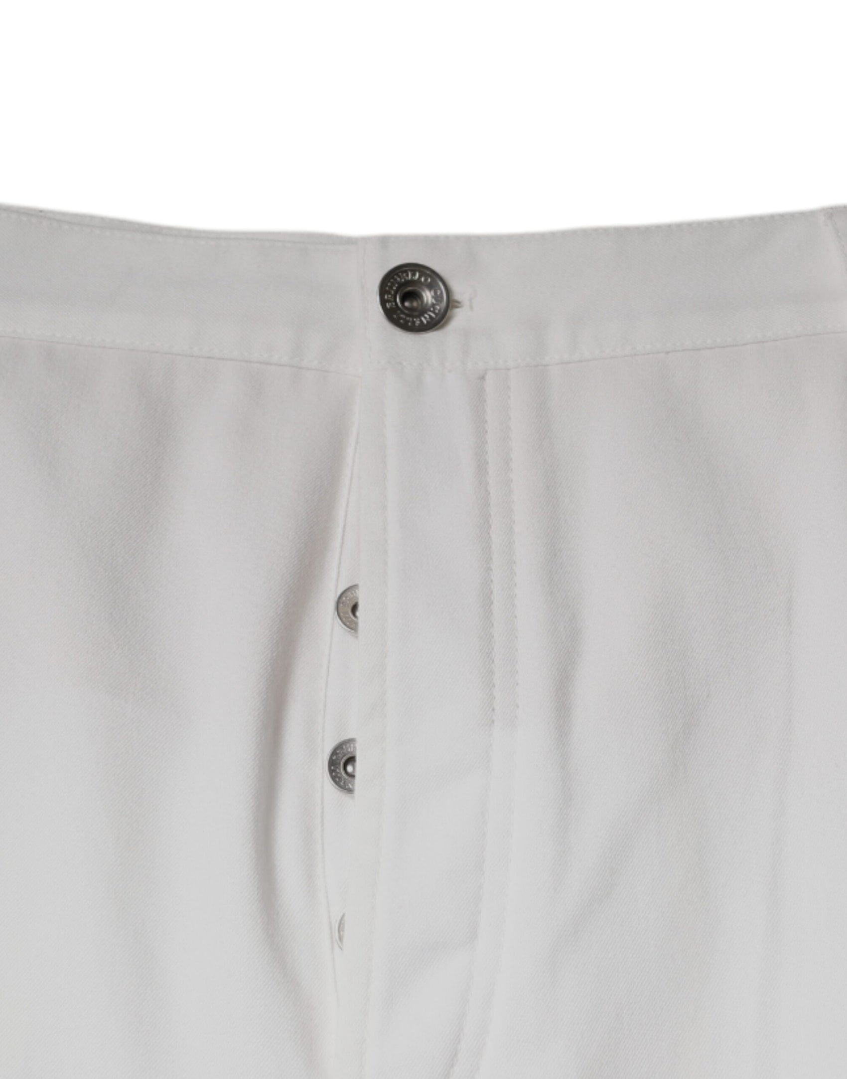 Weiße Herrenhose aus Baumwolle mit konischer Passform