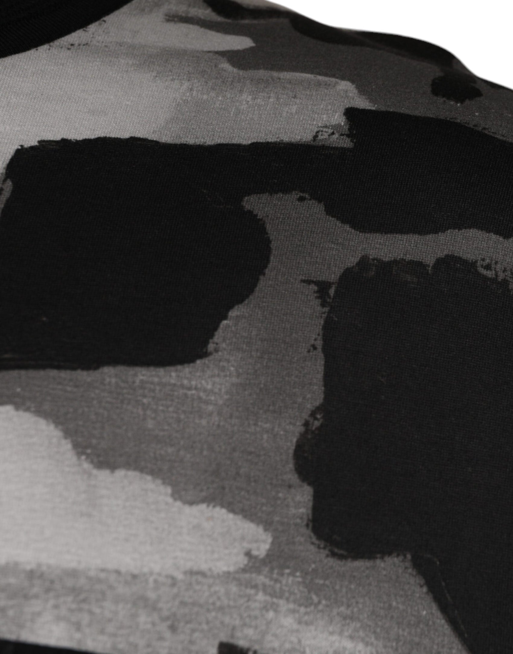 Mehrfarbiges Camouflage-T-Shirt aus Baumwolle mit Rundhalsausschnitt