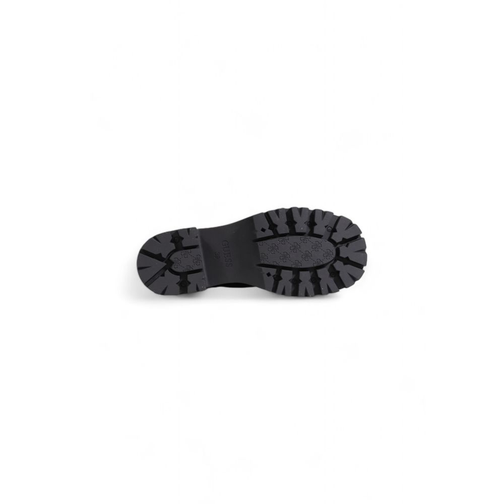 Schwarzer Polyethylenstiefel