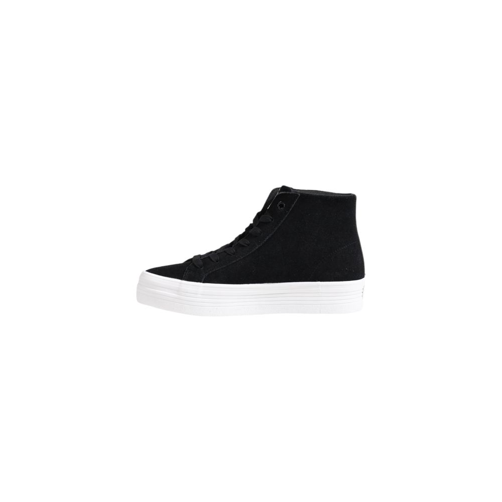 Sneaker in pelle scamosciata nera