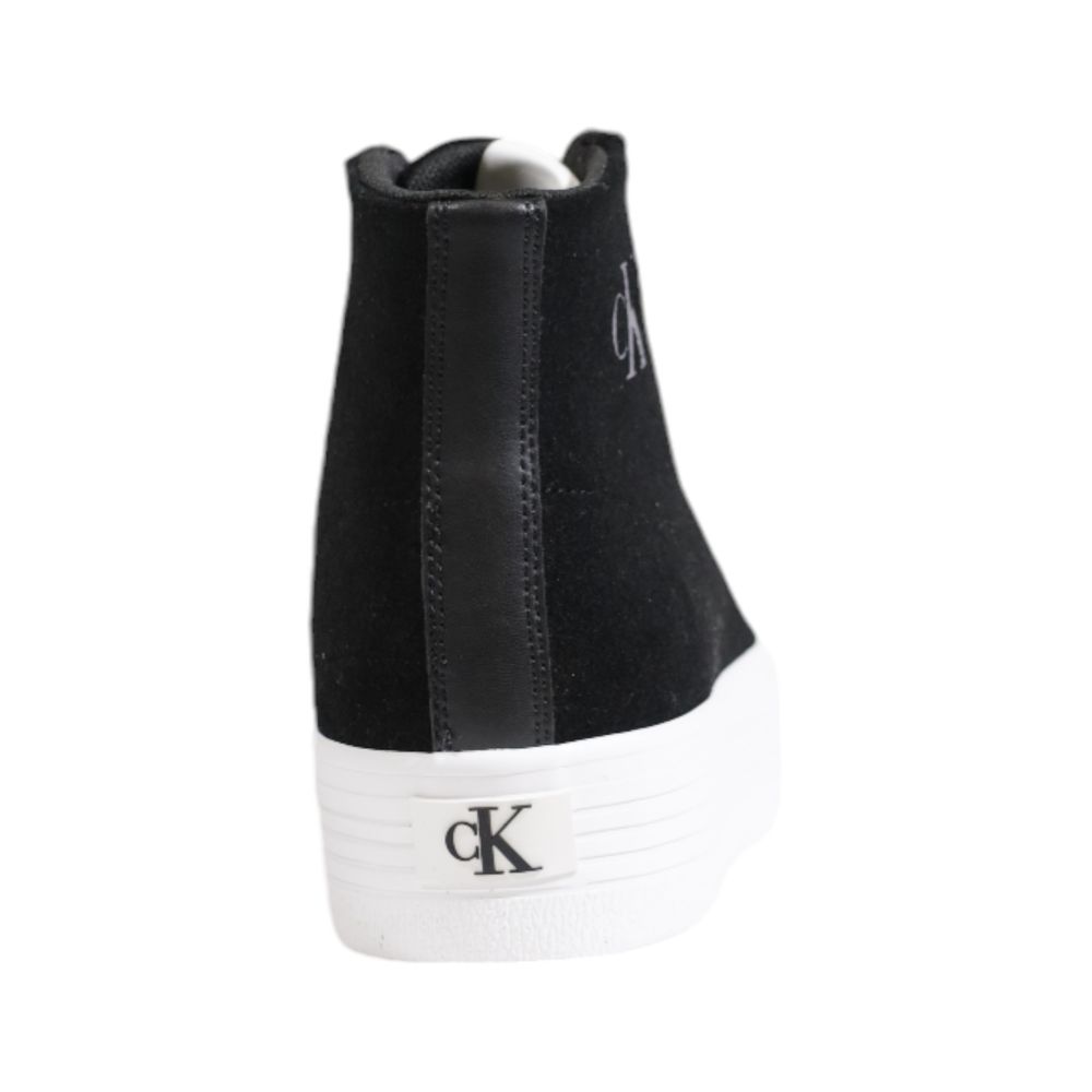 Sneaker in pelle scamosciata nera