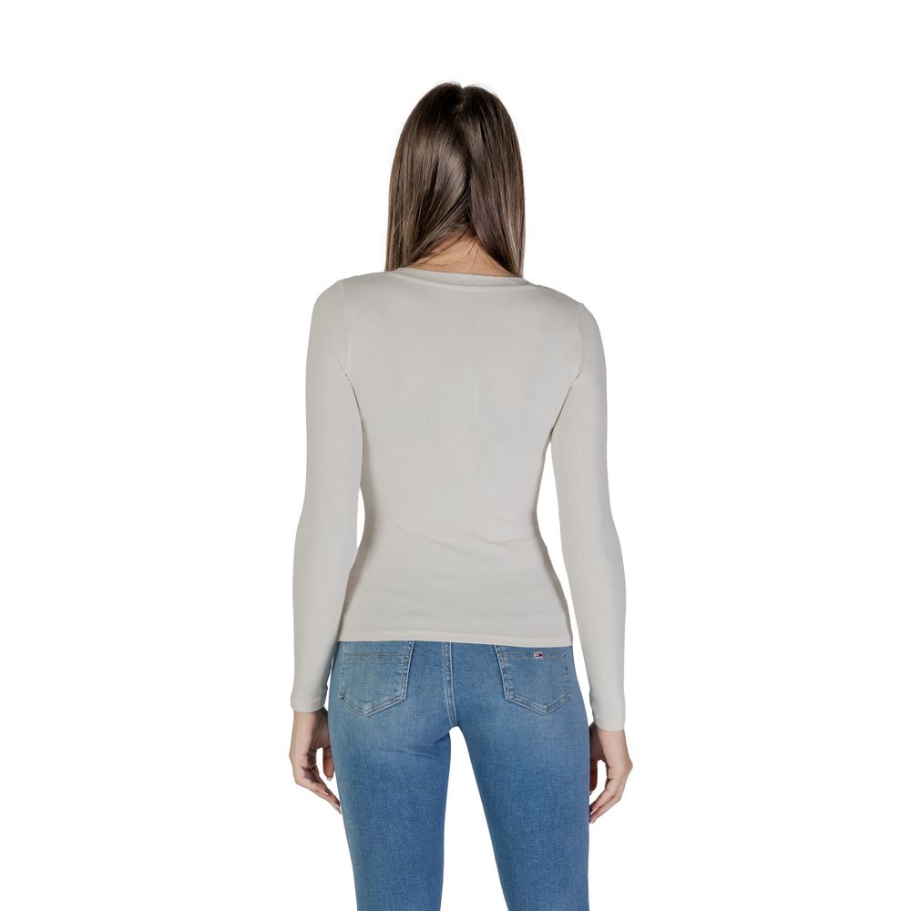 Cremefarbene Viskose-Tops und T-Shirts