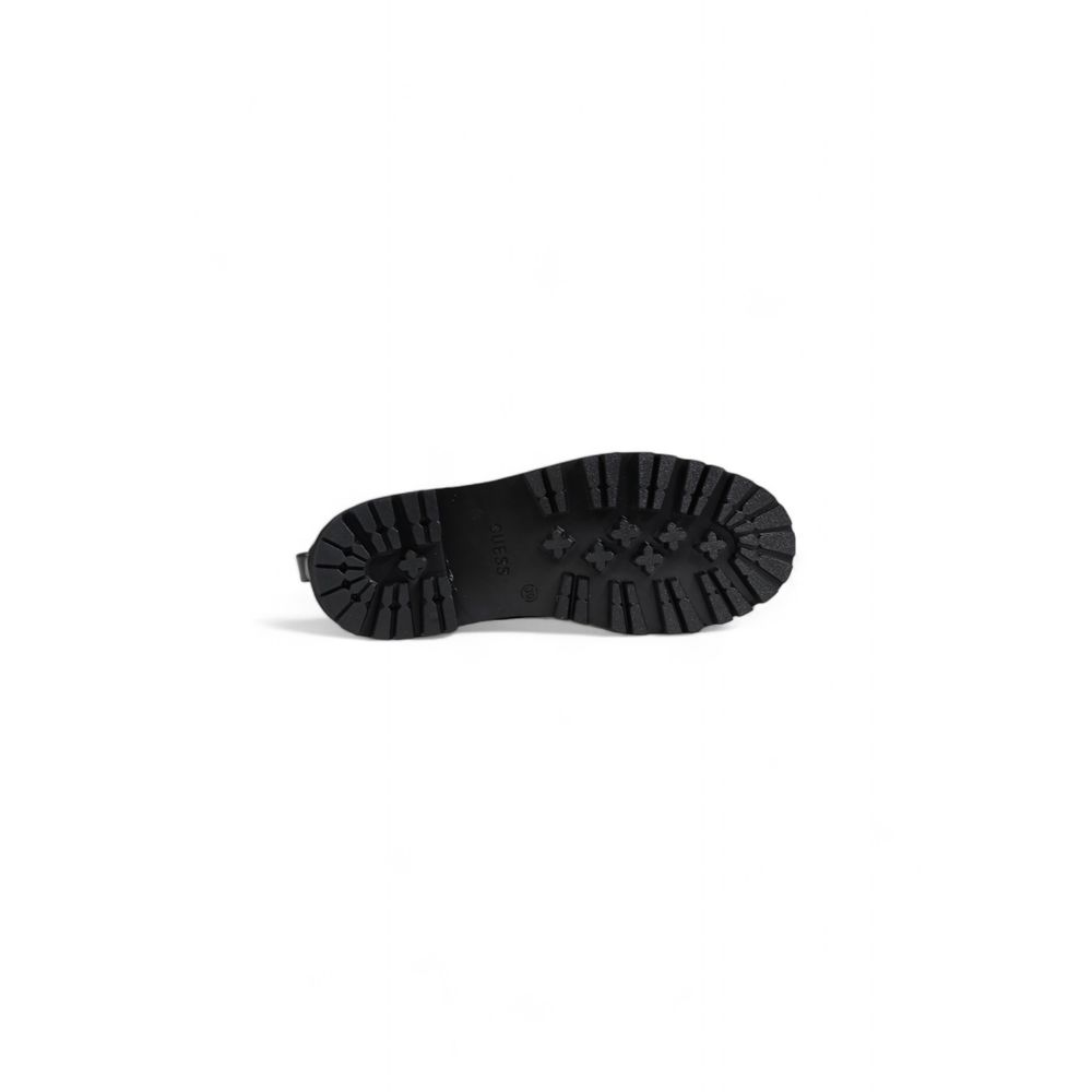 Schwarzer Polyethylenstiefel