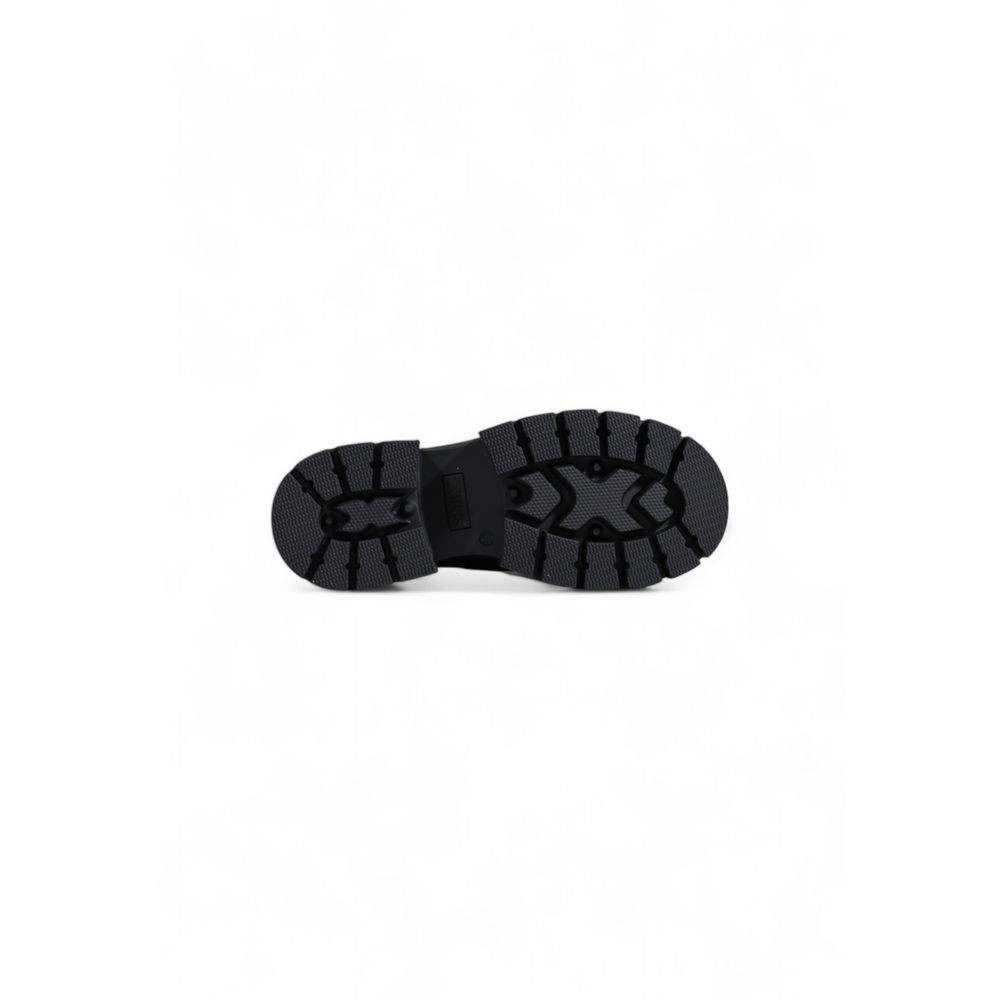 Schwarzer Polyethylenstiefel