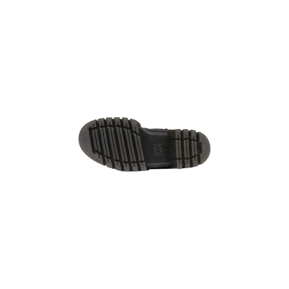 Schwarzer Lederstiefel