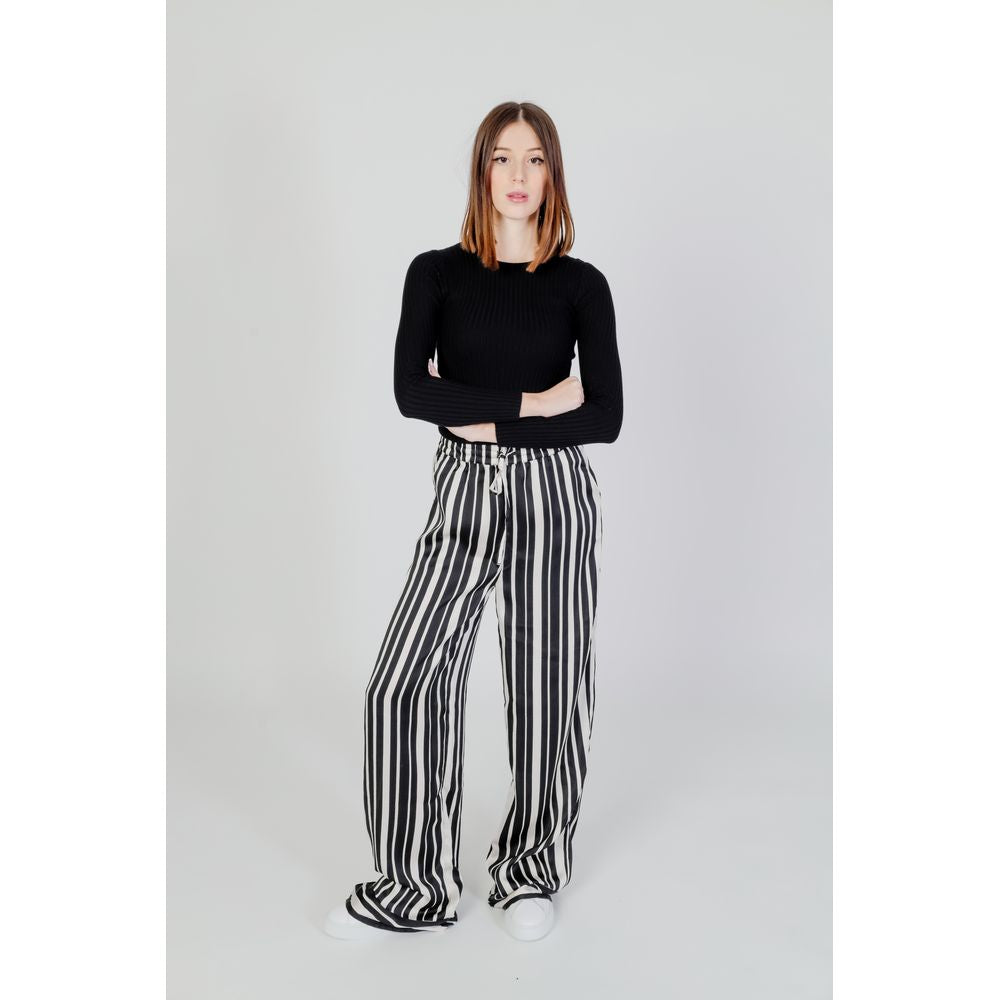 Schwarze Viskose-Tops und T-Shirts