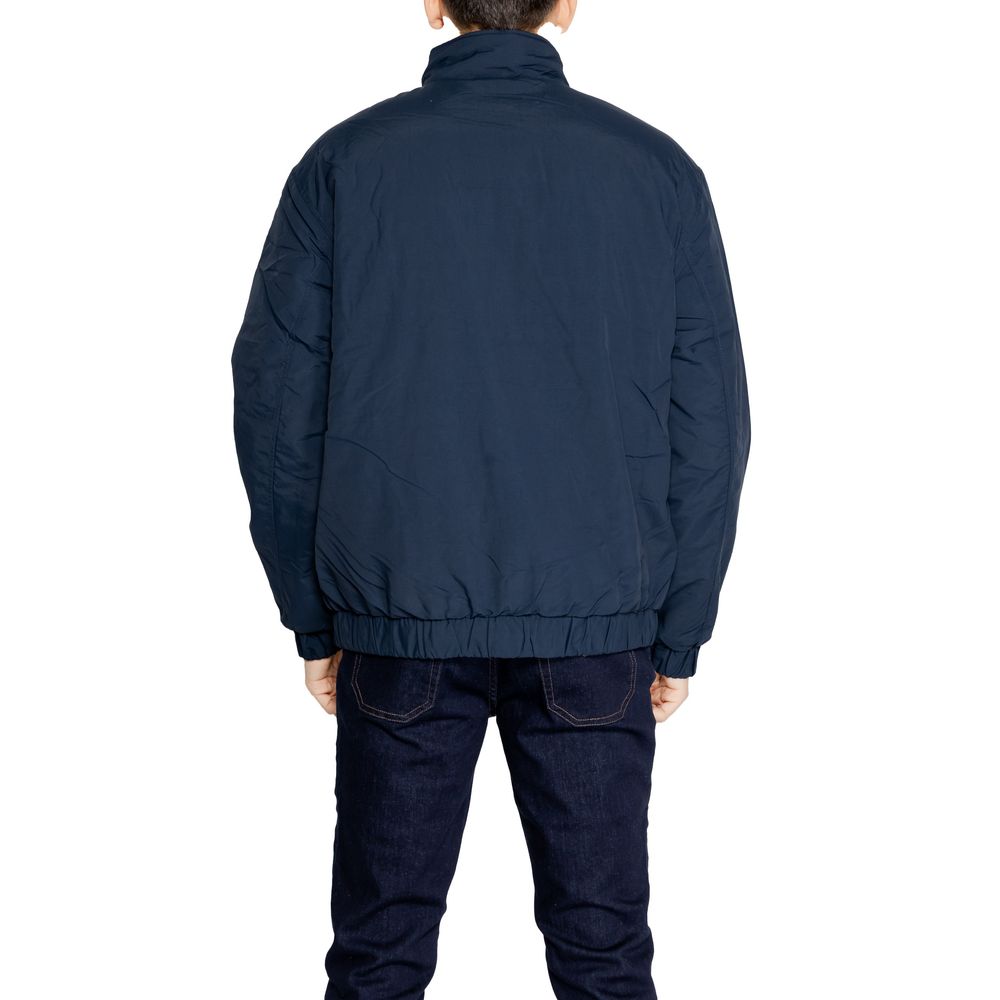 Blaue Polyamidjacke