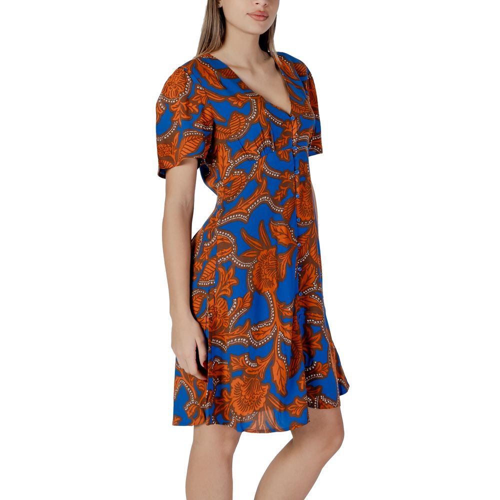 Blaues Viskosekleid