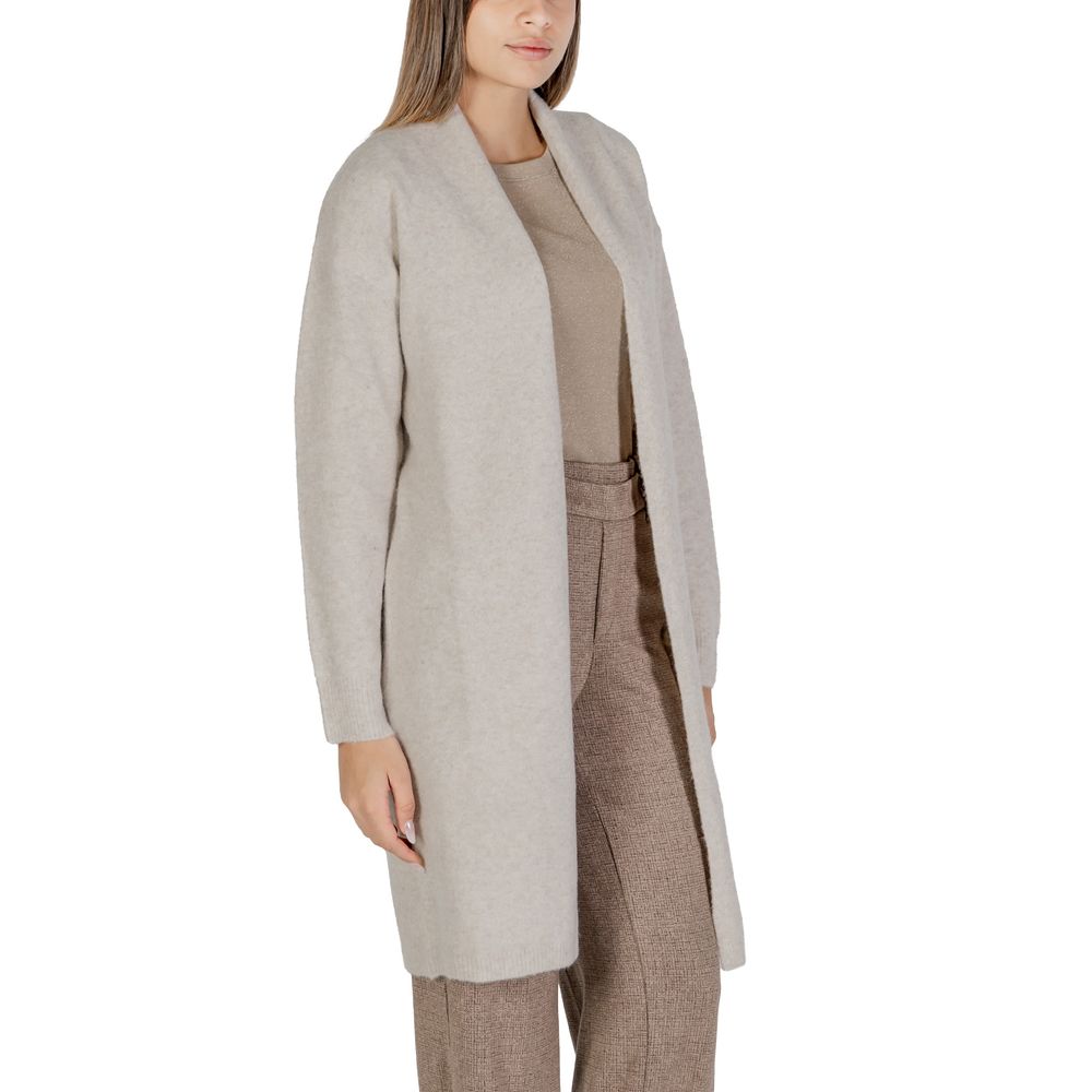 Beigefarbene Polyester-Strickjacke