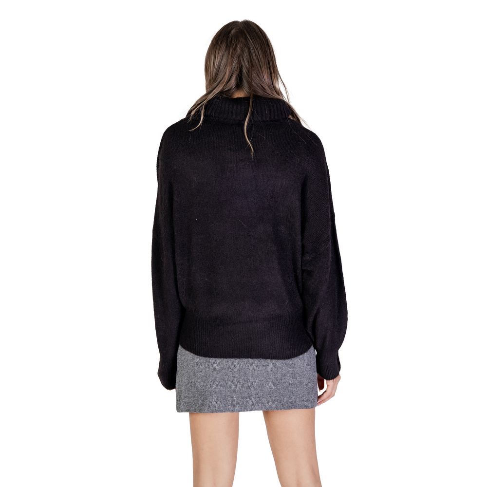Schwarzer Acrylpullover