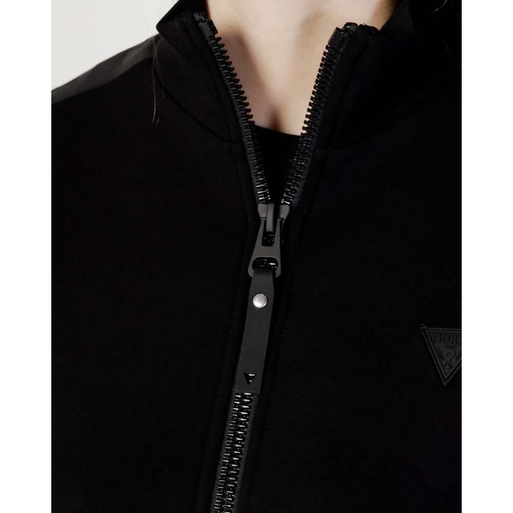 Schwarzer Viskosepullover