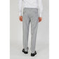 Graue Polyesterjeans und -hose