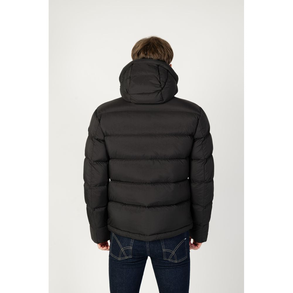 Schwarze Polyamidjacke