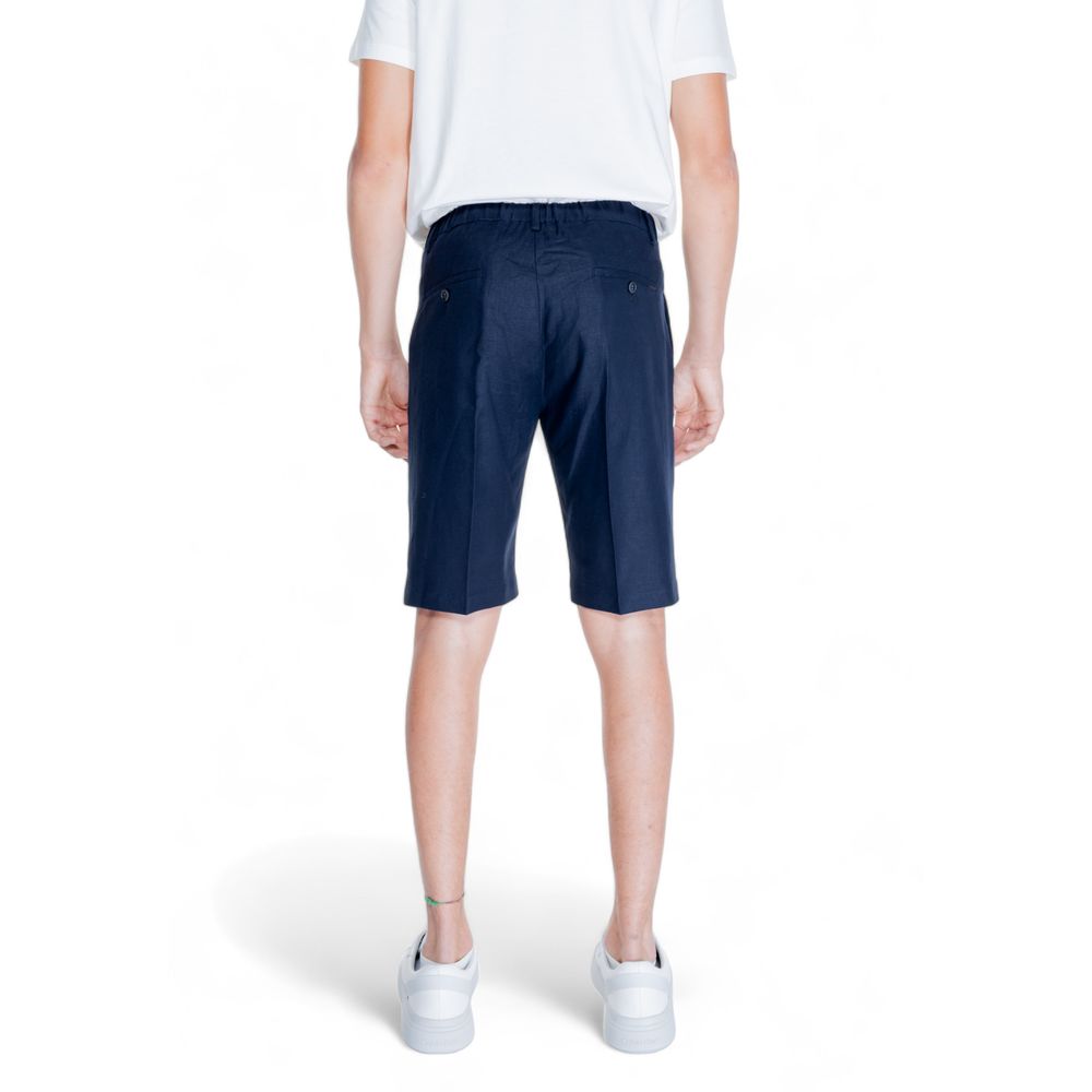 Blaue Leinenshorts
