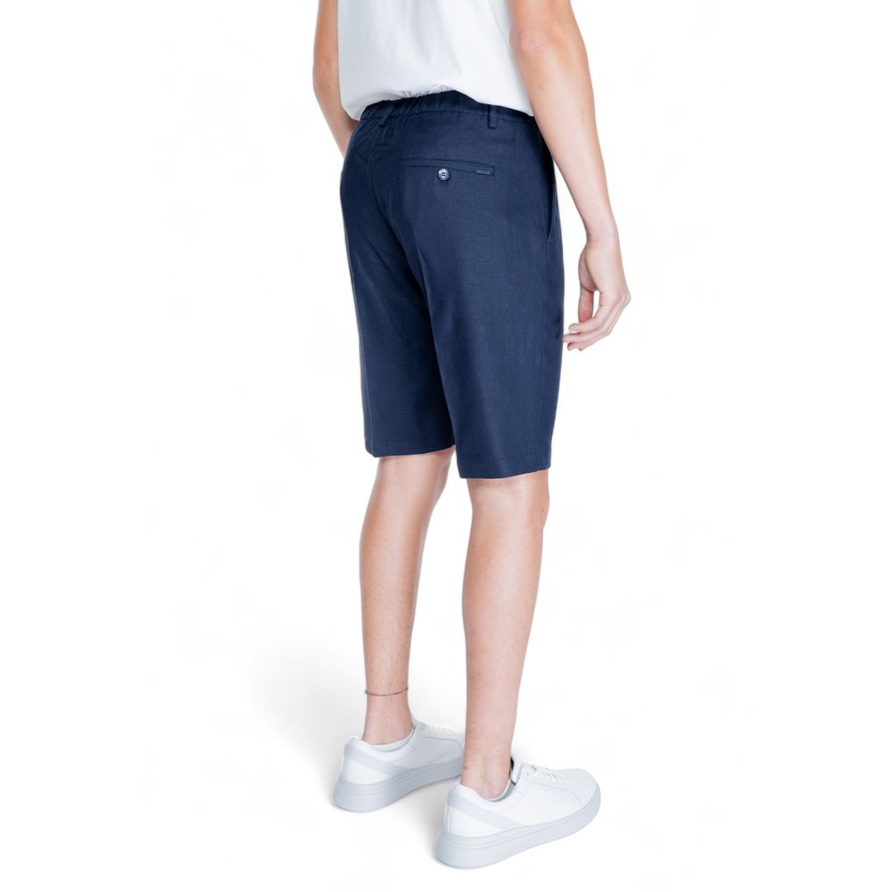 Blaue Leinenshorts