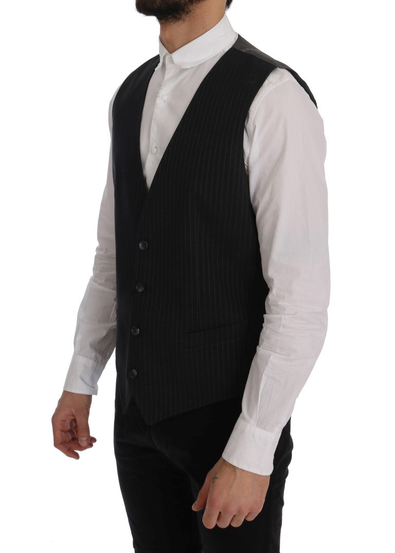 Elegante gilet grigio a righe