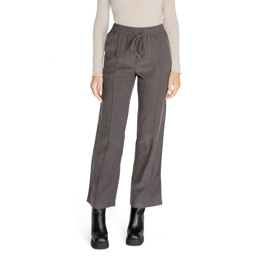 Graue Viskosejeans und Hose