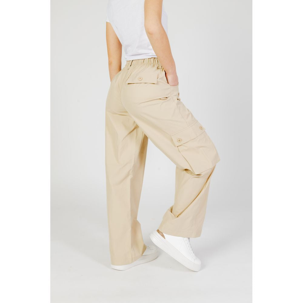 Beige Baumwolljeans und Hose