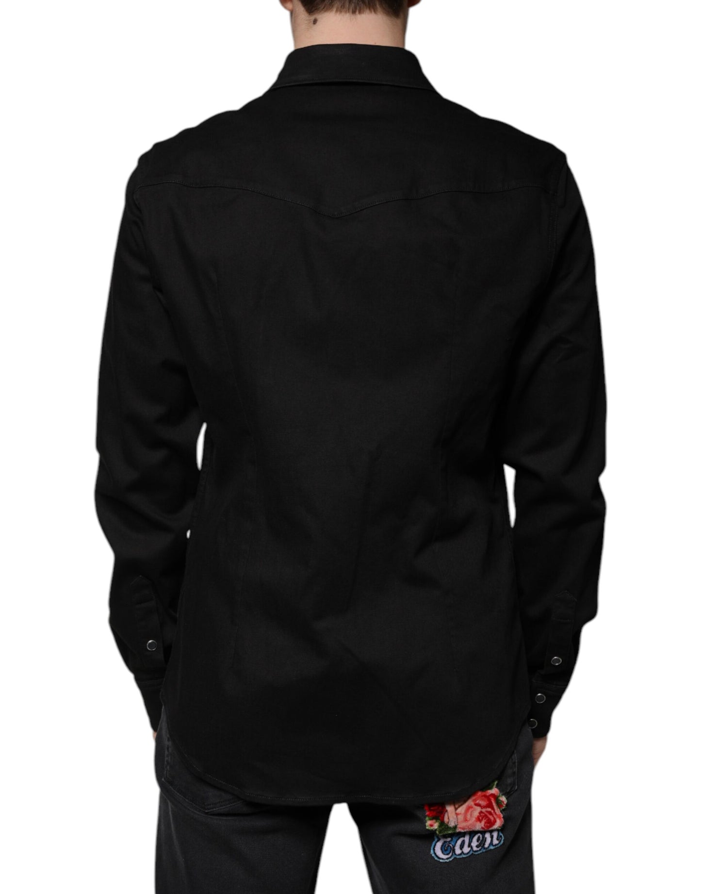 Schwarzes Button-Down-Hemd aus Baumwolle mit Kragen