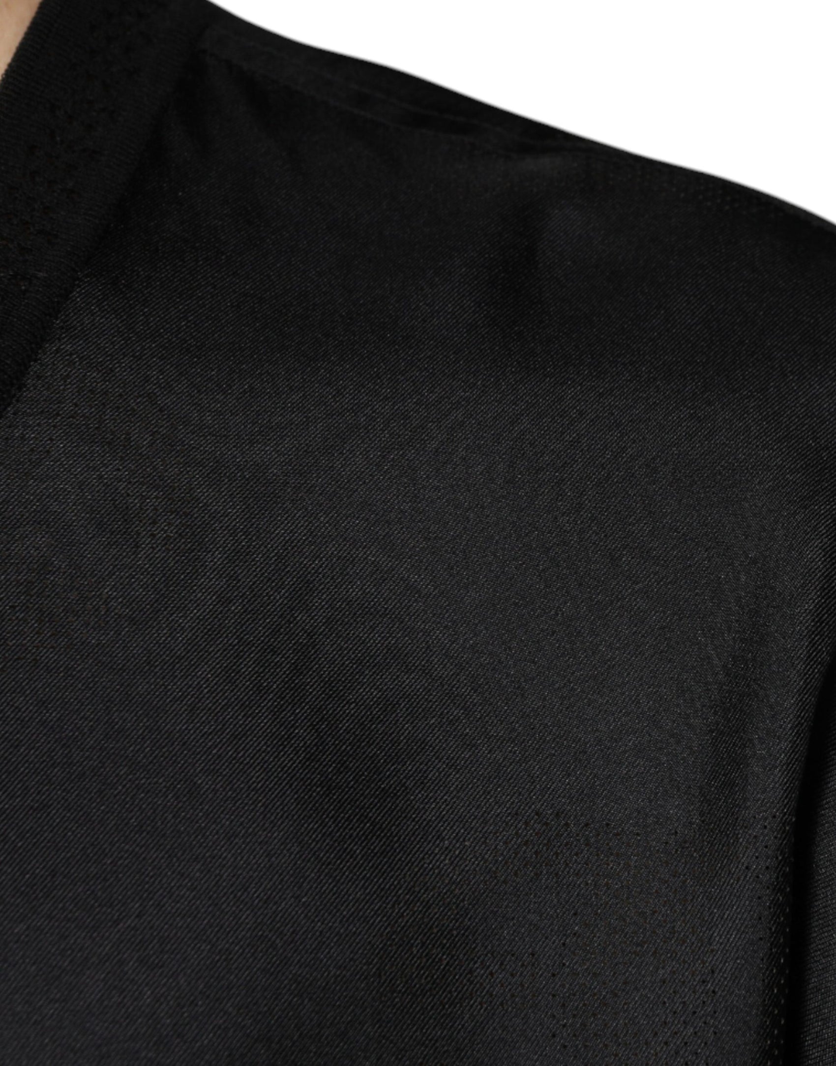 Schwarzes Kurzarm-T-Shirt aus Baumwolle mit quadratischem Ausschnitt