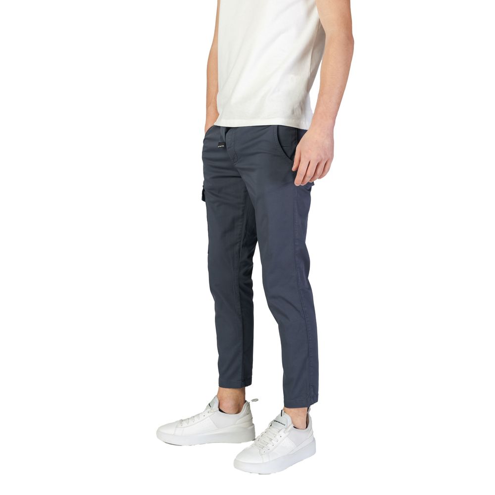 Blaue Jeans und Hose aus Baumwolle
